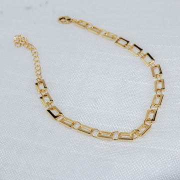Pulseira de Chapas Quadradas Douradas