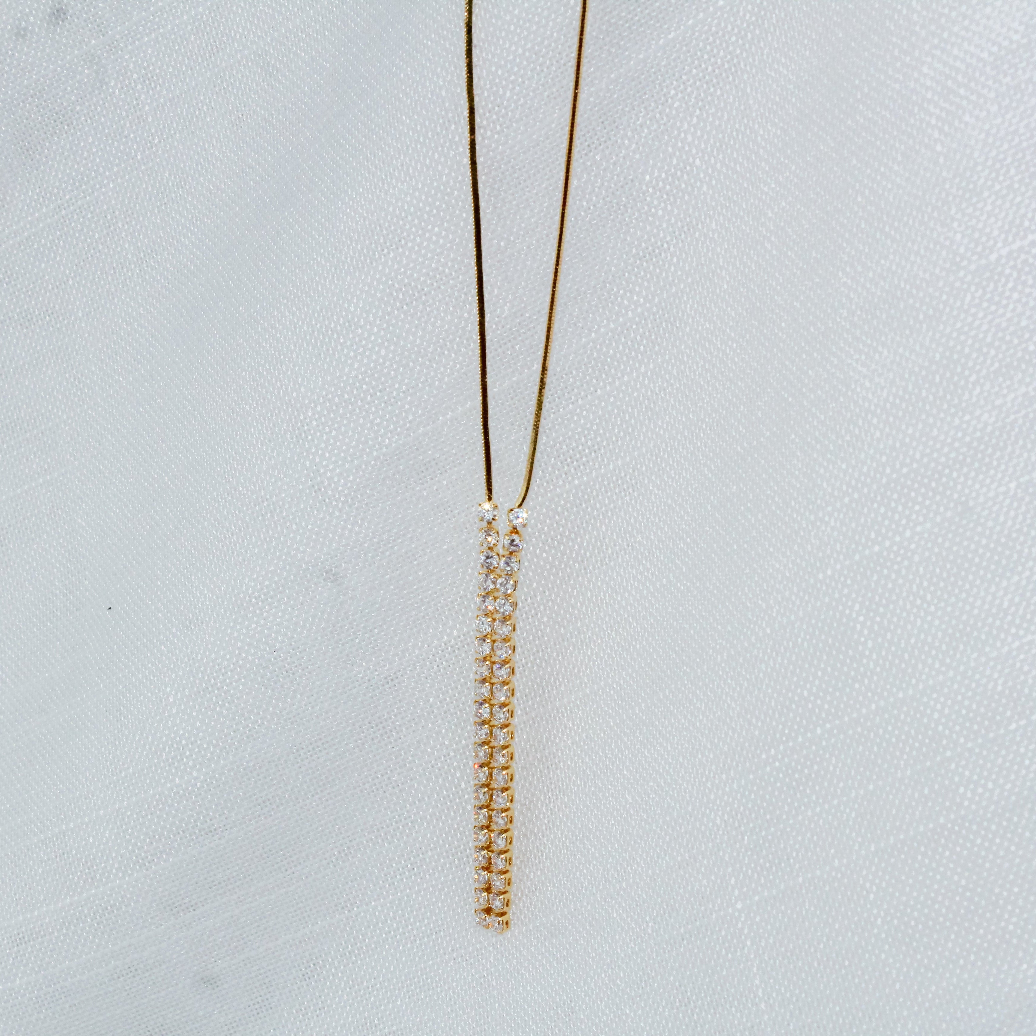 Colar de Zircônia Quadrada Pequena Dourado