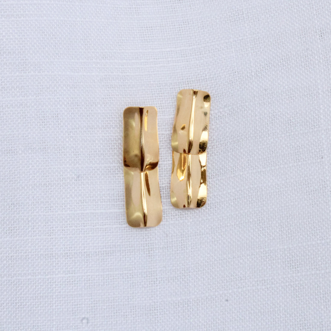 Brinco Chapa Dupa Frisada Dourada