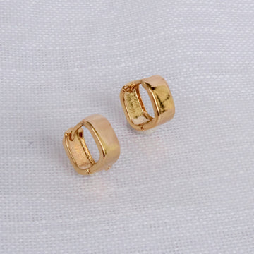 Brinco Quadrado Argola Dourado