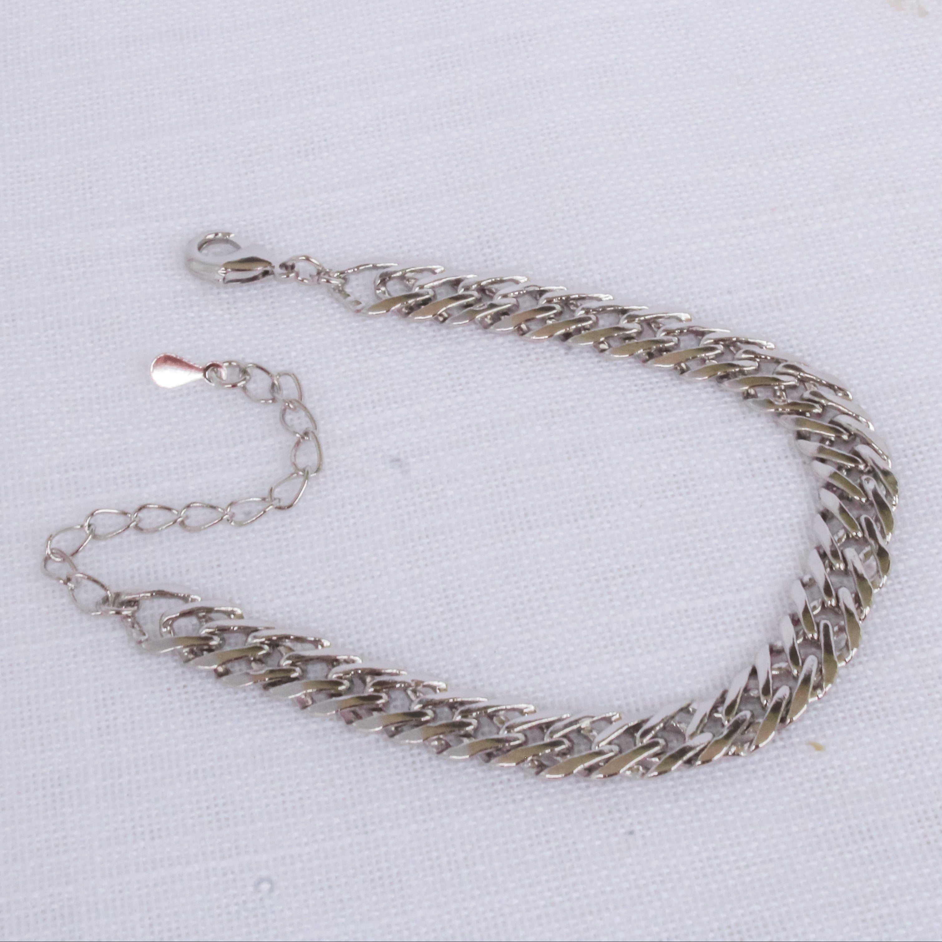 Pulseira Entrelace Prateado