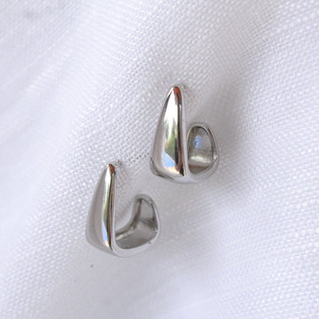 Brinco Semi Argola Prateado