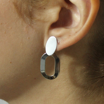 Brinco Oval Dupla Prateado