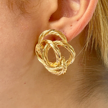 Brinco Trevo Dourado