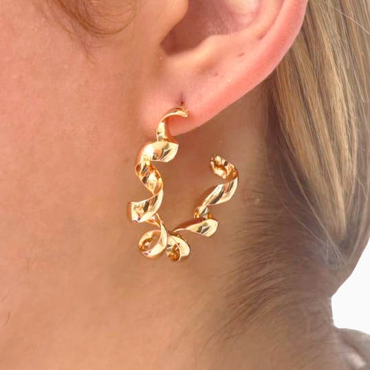 Brinco Argola Ondas Dourada