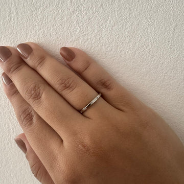 Anel Coroa de Mini Zircônias Prateado